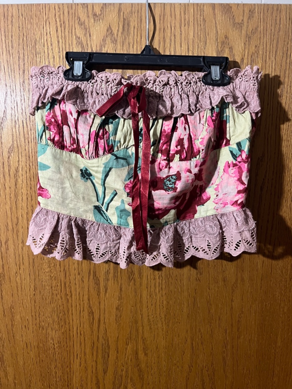 Floral Lace Trim Strapless Crop Top - Pink & Green